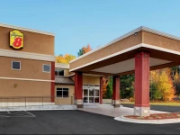 Super 8 - Asheville Tunnel Road