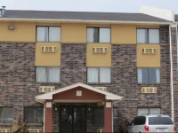 Super 8 Evansville East