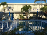 Sea Spray Inn - Santa Barbara Inn Resort