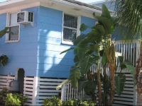 The Holiday Court Villas and Suites