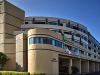Holiday Inn Hotel & Suites Anaheim - Fullerton