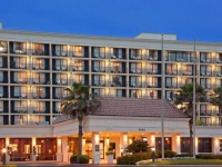 Holiday Inn Resort Galveston - On The Beach