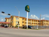 La Quinta Inn Galveston East Beach