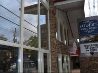 Zoders Inn and Suites