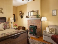 Brickhouse Inn B&B