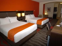 Holiday Inn Express Hutchison