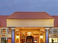 Holiday Inn Express Hotel & Suites Irving DFW Airport North