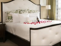 The Raphael Hotel, Autograph Collection