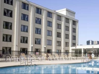 Holiday Inn Country Club Plaza