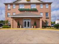 Crestwood Suites Houston 290 Galleria