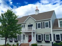 The Beacon Luxury Waterfront Inn