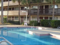 Blue Inn Lake Buena Vista South