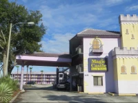 Magic Castle Inn & Suites Motel
