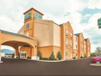 La Quinta Inn & Suites Columbus West - Hilliard
