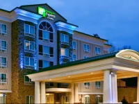 Holiday Inn Express Hotel & Suites Columbus-Fort Benning