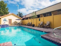 La Quinta Inn & Suites Lafayette Oil Center