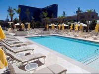 Jet Luxury at The Signature Condo Hotel