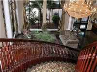 Holiday Inn Express Hotel and Suites Lake Charles