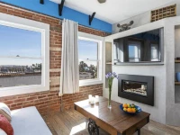 Venice Beach Waldorf