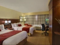 Courtyard by Marriott Madison-East