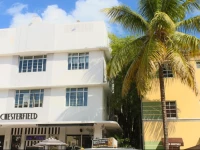 Chesterfield Hotel & Suites