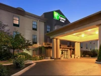 Holiday Inn Express Hotel and Suites Marysville
