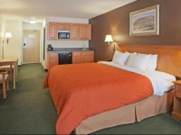 Cooperstown Inn & Suites at the Ballpark