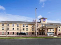 Sleep Inn & Suites Airport Milwaukee