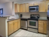 Midtown East at Windsor Court вЂ“ A Premier Furnished Apartment