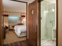 Four Points by Sheraton New York Downtown