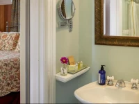 Cabernet House, an Old World Inn