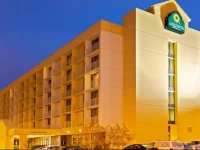 La Quinta Inn & Suites Nashville Airport/Opryland