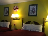 Perrys Motel and Cottages