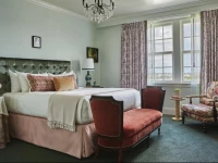 Pontchartrain Hotel St. Charles Avenue