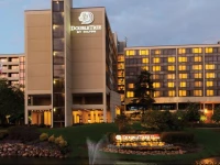 DoubleTree by Hilton Chicago - Oak Brook