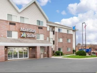 MainStay Suites Milwaukee Airport