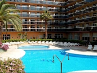 Aparthotel Cye Holiday Centre 3*