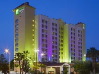 Holiday Inn Express & Suites - Nearest Universal Orlando