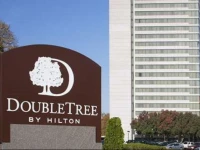 DoubleTree by Hilton Overland Park - Corporate Woods