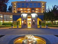 Crowne Plaza Cabana Hotel