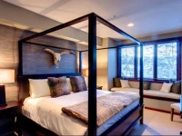 Double Eagle Apartment