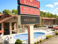 Ramada Pigeon Forge - Parkway