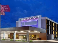 Crowne Plaza Pittsburgh West Green Tree