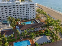 Beachcomber Resort & Villas