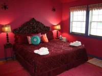 The Hayden Creek Inn