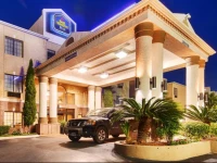 Best Western Plus Hill Country Suites - San Antonio