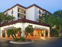 DoubleTree by Hilton San Antonio Airport