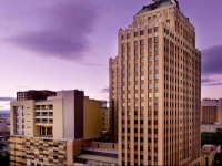 Drury Plaza Hotel San Antonio Riverwalk