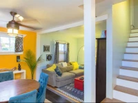 San Diego Solar Powered Spanish Charmer 3*