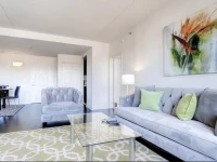 Global Luxury Suites at Howard Street